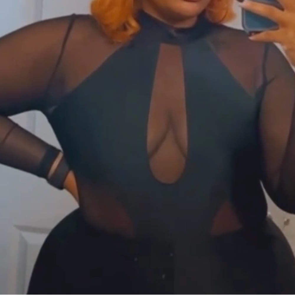 Mesh cutouts black bodysuit